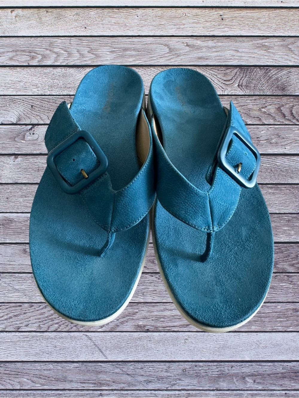 Vionic Teal Buckle Thong Sandals